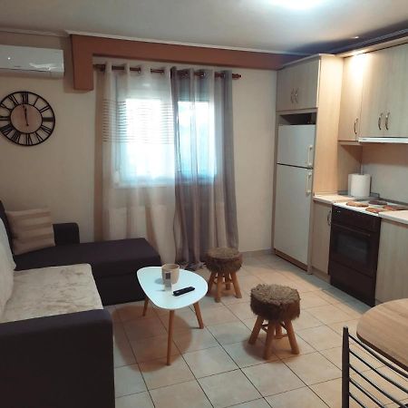 Apartment Near The Sea, Volos Exterior photo