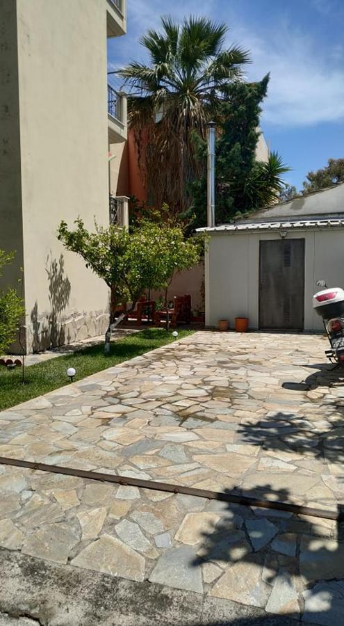 Apartment Near The Sea, Volos Exterior photo